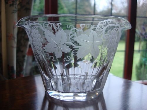 19th century beautiful cut glass rinser with engraved design of grapes and leaves