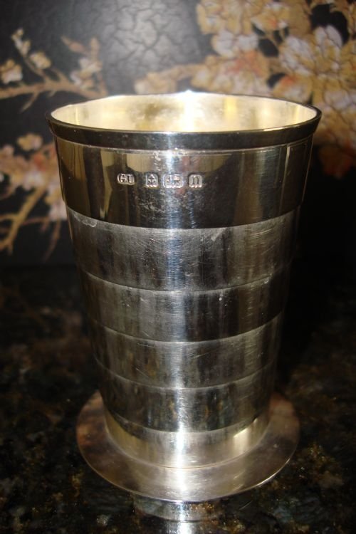 birmingham 1912 rare solid silver footed collapsible travelling pocket beaker with original case by george unite famous and collectable maker